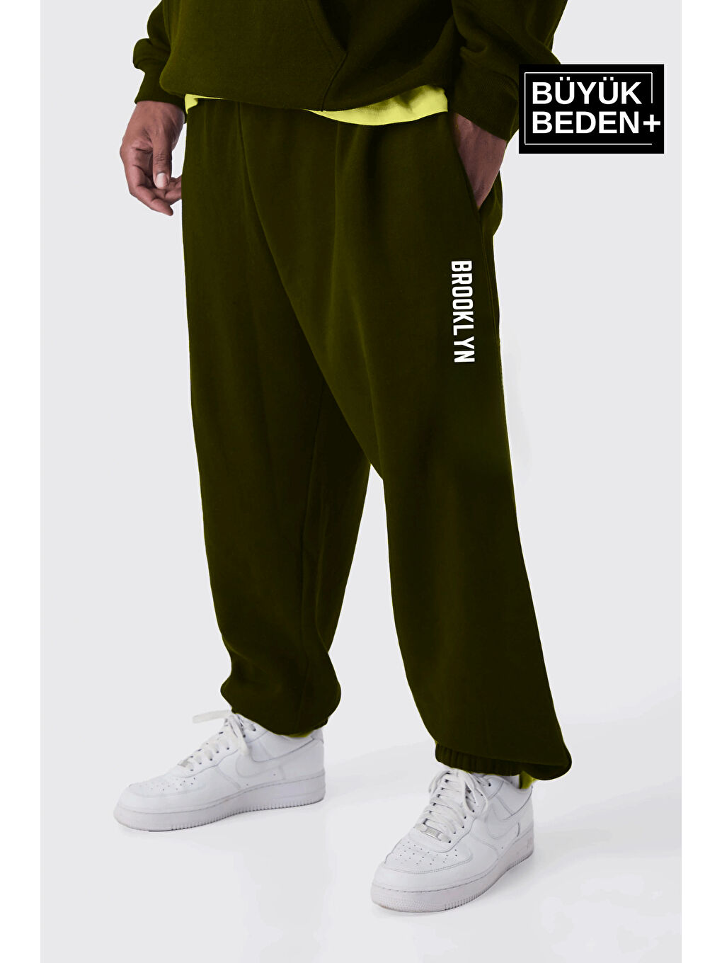 Haki Brooklyn Baskılı İnce Büyük Beden Jogger Eşofman Altı SPR25EA53