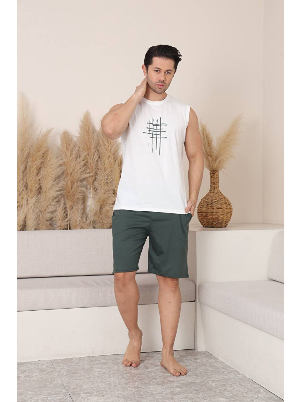 Beyaz %100 Pamuklu Kolsuz Cepli Erkek Şortlu Pijama Takımı 2011-1