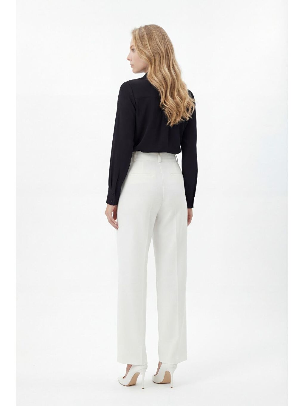 Beyaz Pens Detaylı Kapaklı Düz Paça Kumaş Pantolon Mg2642-2