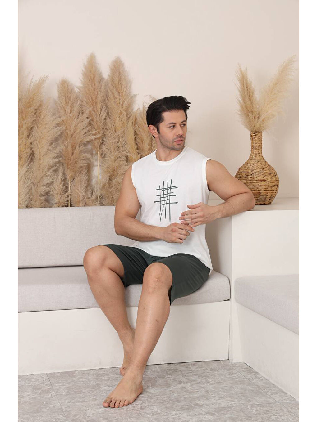 Beyaz %100 Pamuklu Kolsuz Cepli Erkek Şortlu Pijama Takımı 2011-3