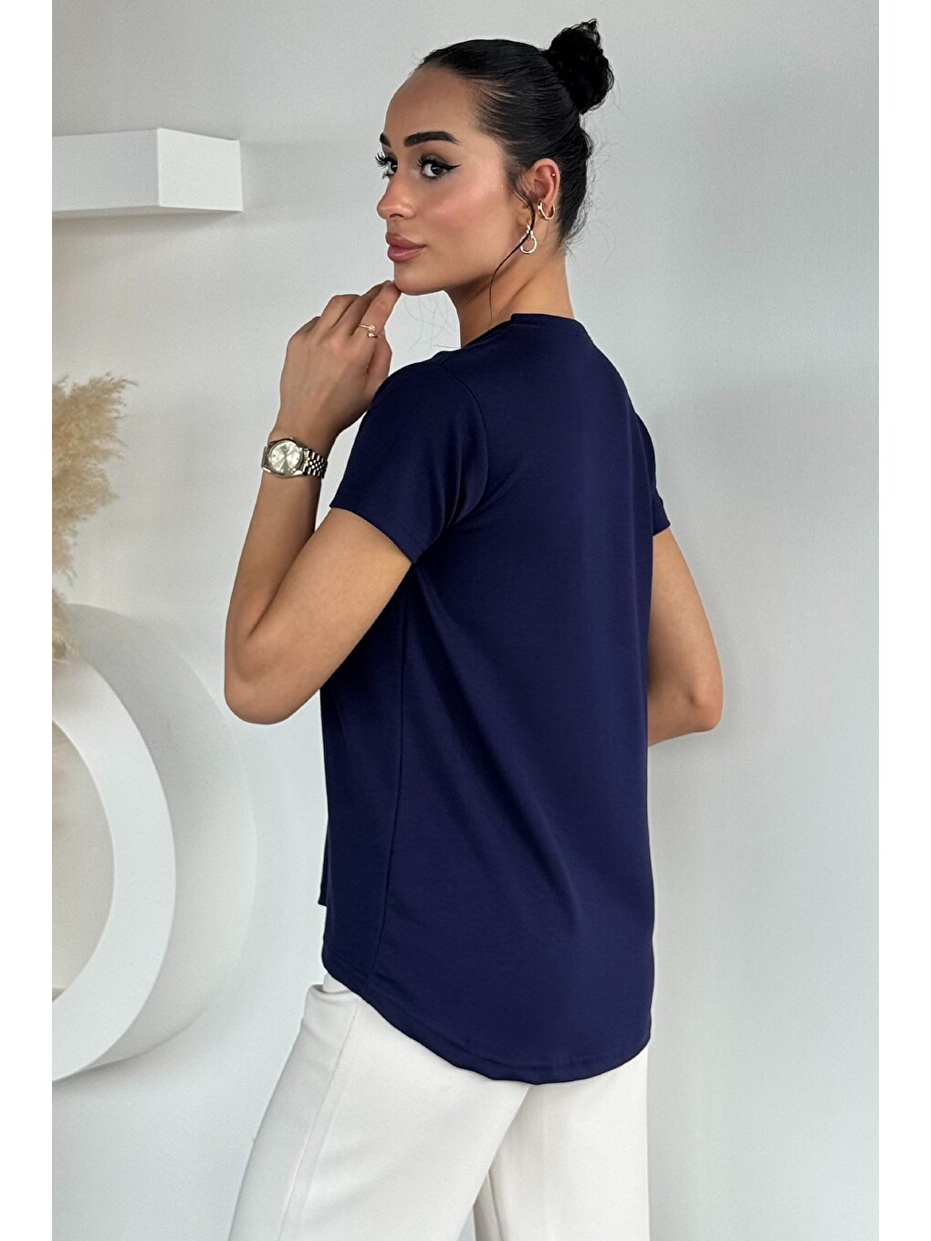 Lacivert Kadın V Yaka Basic Tişört-3