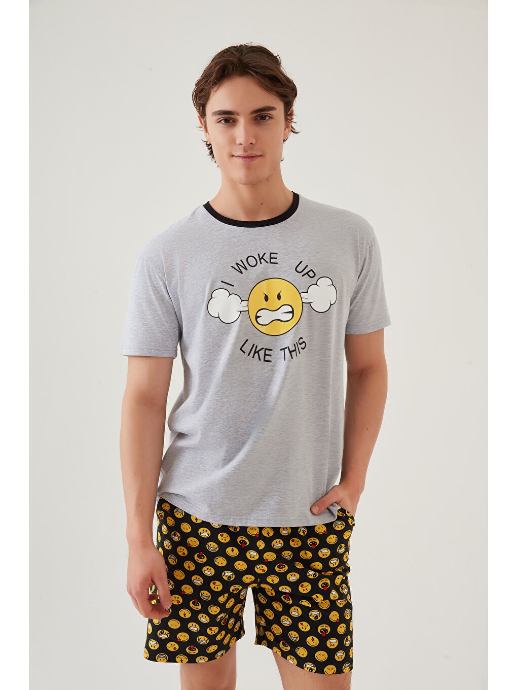 Gri Erkek Pamuklu Baskı Detaylı Şort Takımı-1