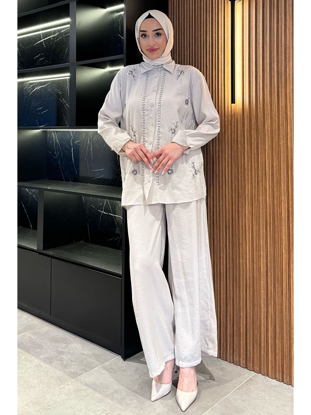Bej Kadın Boncuk İşlemeli Tesettür Gömlek Pantolon İkili Takım-1