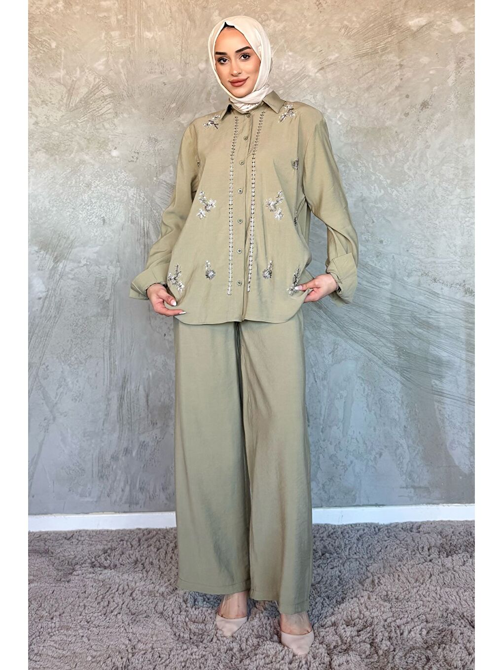 Haki Kadın Boncuk İşlemeli Tesettür Gömlek Pantolon İkili Takım-1