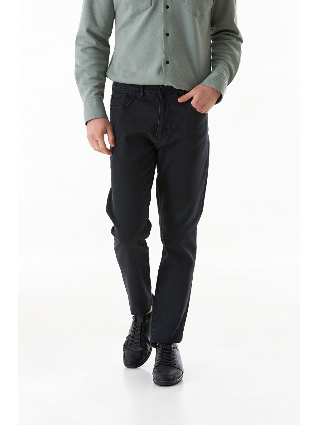 Gri Fermuarlı Regular Fit Jean-3