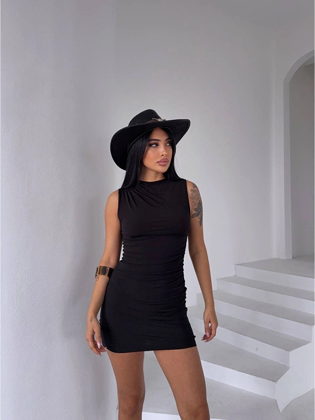 Kadın Siyah Beli Drapeli Sandy Kumaş Mini Elbise HZL25S-FRY122981