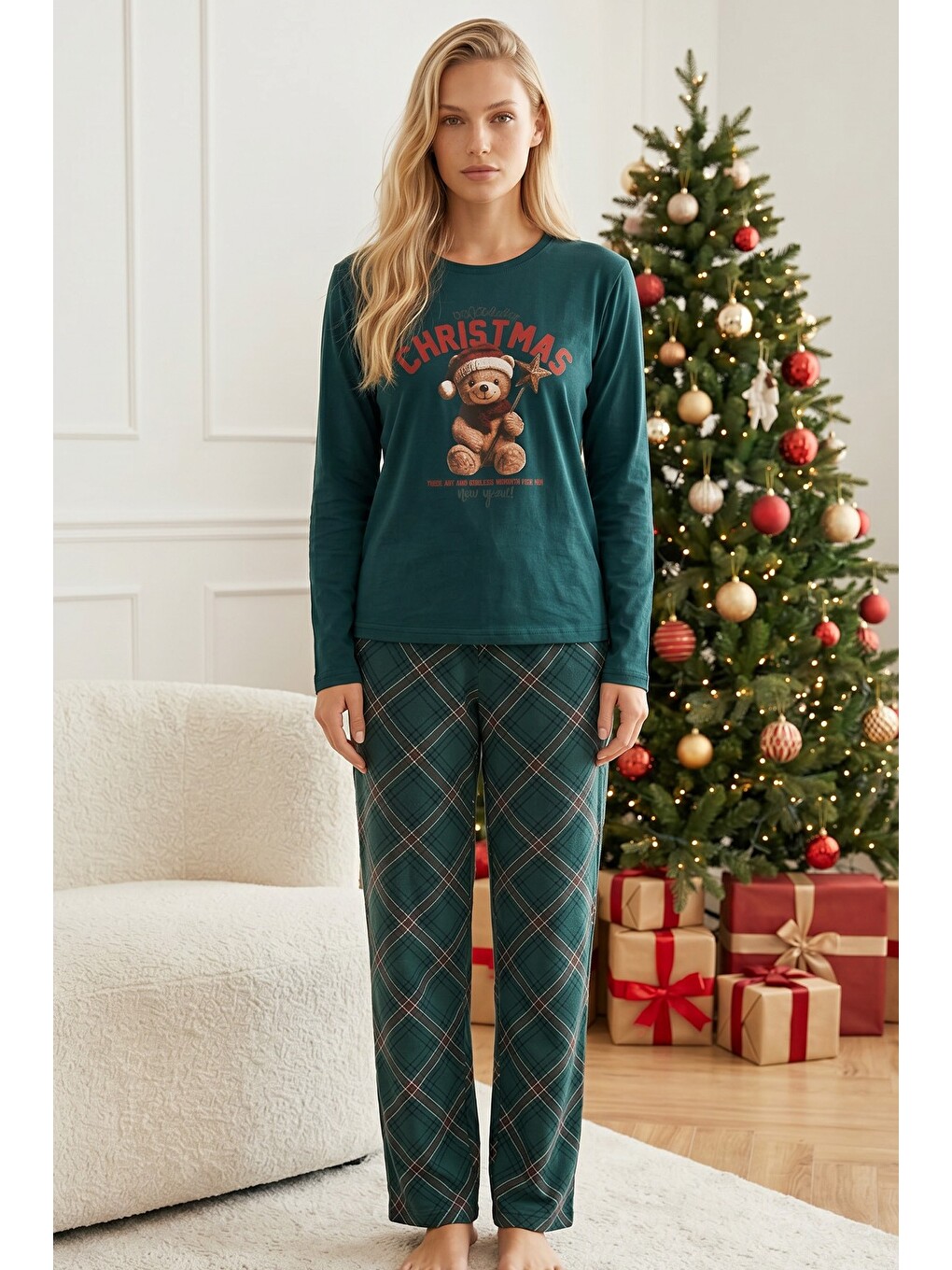 Yeşil Yılbaşı Temalı Pamuklu Elastanlı Örme Pijama Takım26240343-1