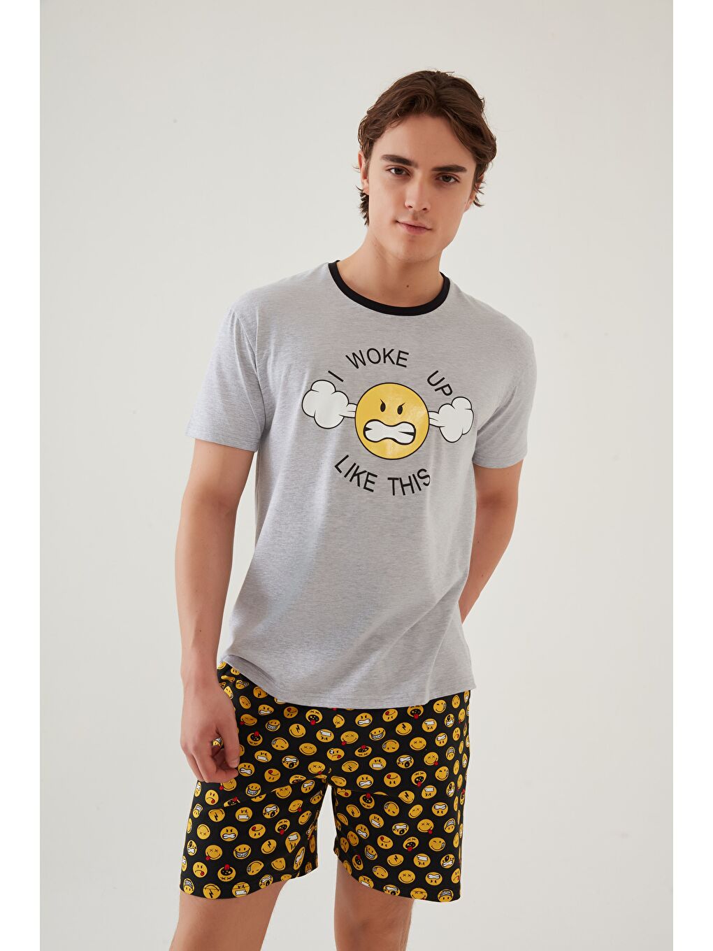 Gri Erkek Pamuklu Baskı Detaylı Şort Takımı-4