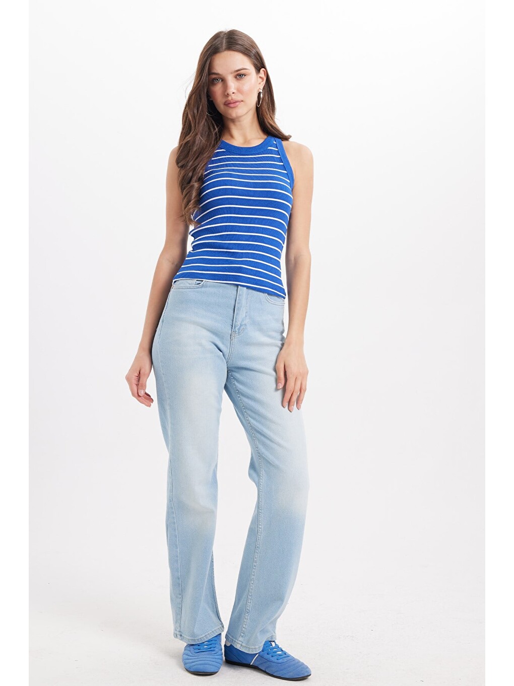 Kadın Slim Fit Dar Kesim Pamuklu Askılı Bisiklet Yaka Çizgili Saks Mavi Crop Atlet-1