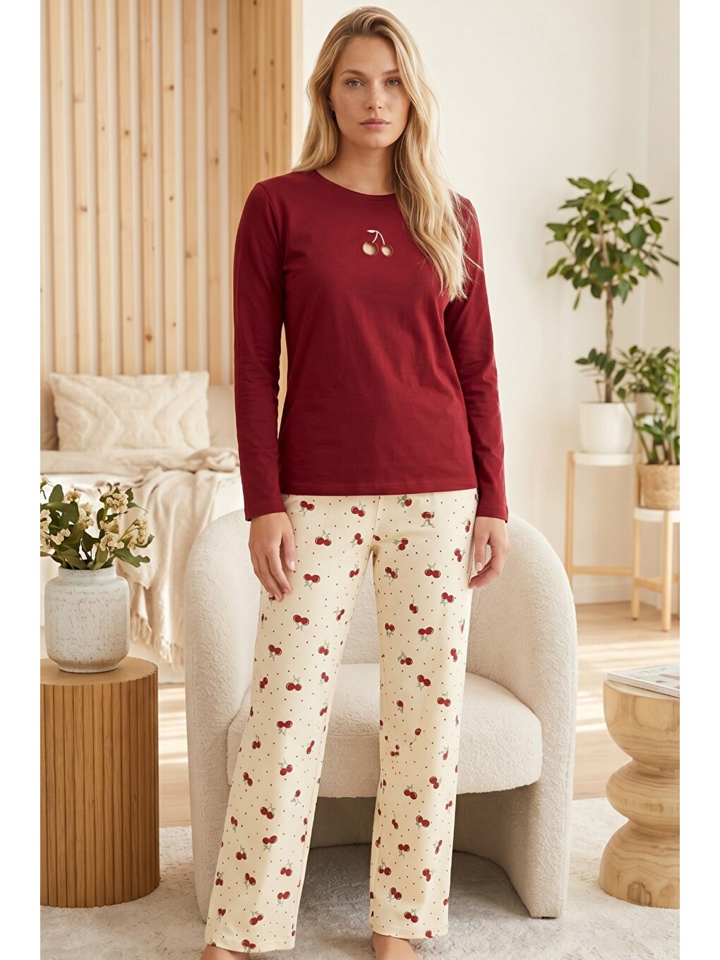 Bordo Nakışlı Pamuklu Elastanlı Bisiklet Yaka Örme Pijama Takım26240287-1