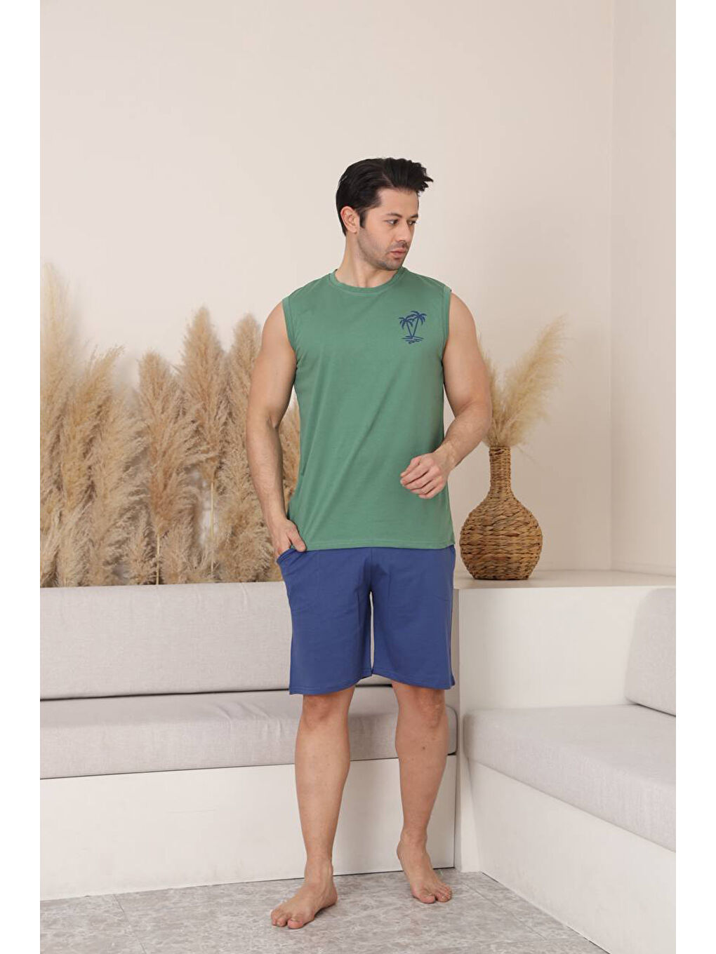 Yeşil %100 Pamuklu Kolsuz Cepli Erkek Şortlu Pijama Takımı 2011-1