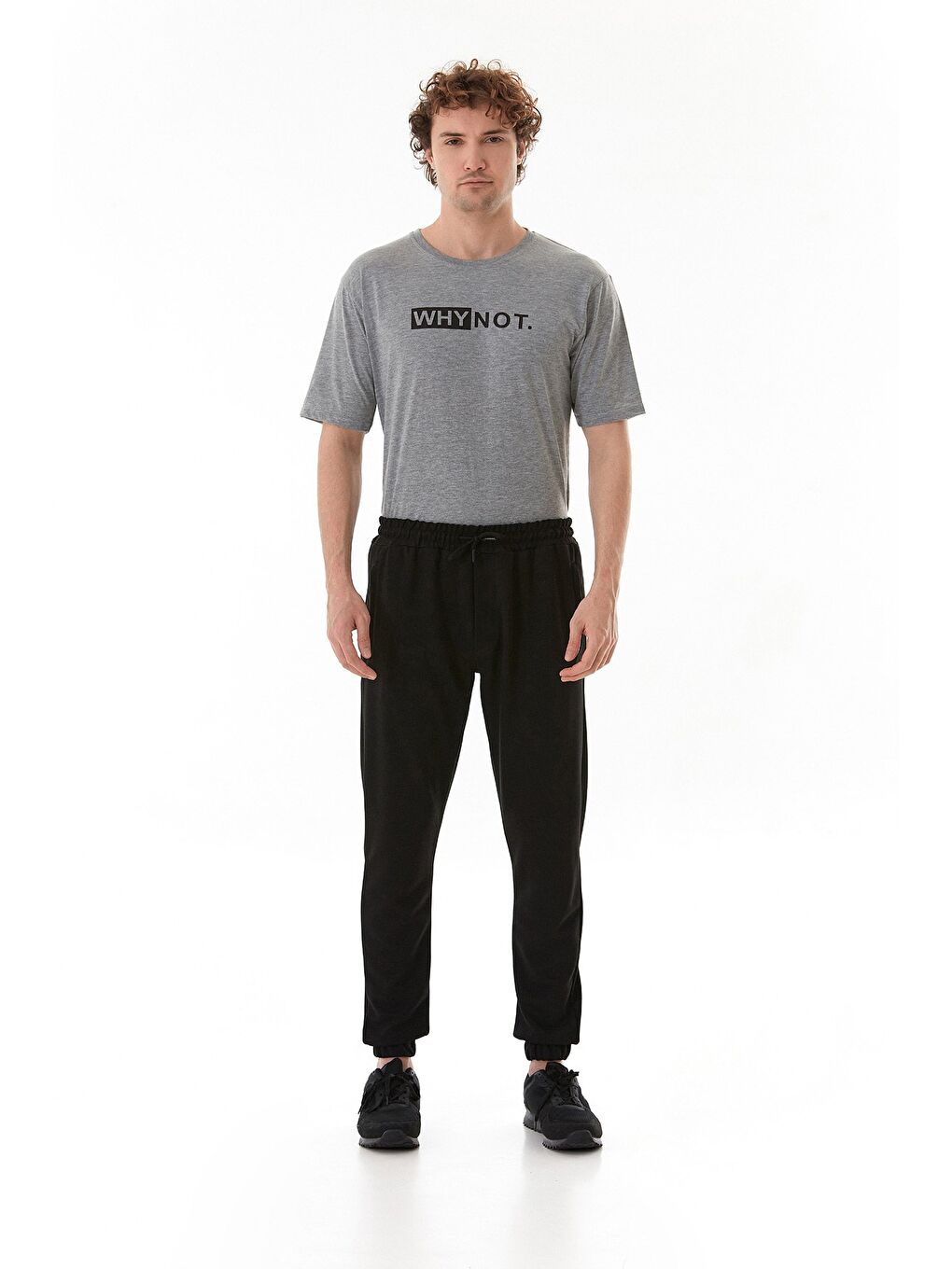 Siyah Beli Lastikli Cebi Fermuarlı Jogger Pantolon-2