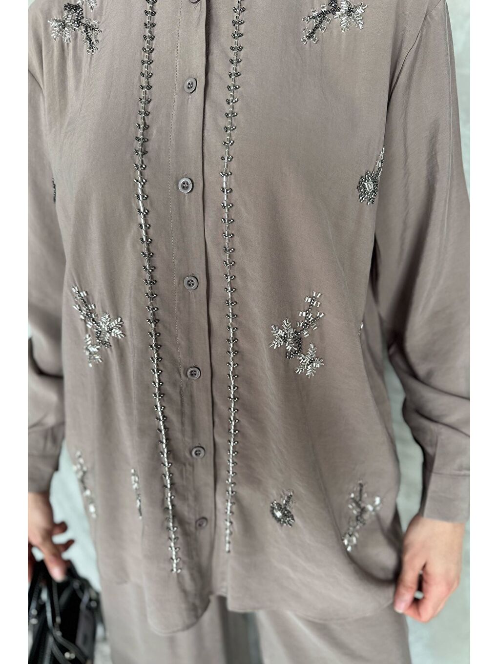 Bej Kadın Boncuk İşlemeli Tesettür Gömlek Pantolon İkili Takım-2