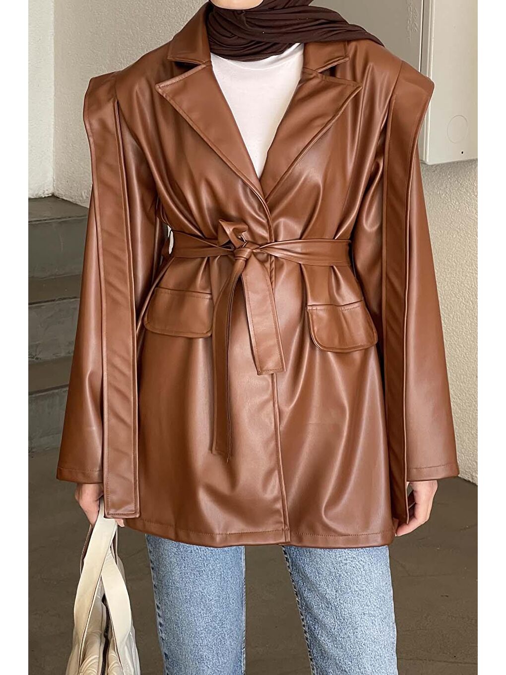 Kruvaze Yaka Kuşaklı Deri Ceket Kahverengi-2