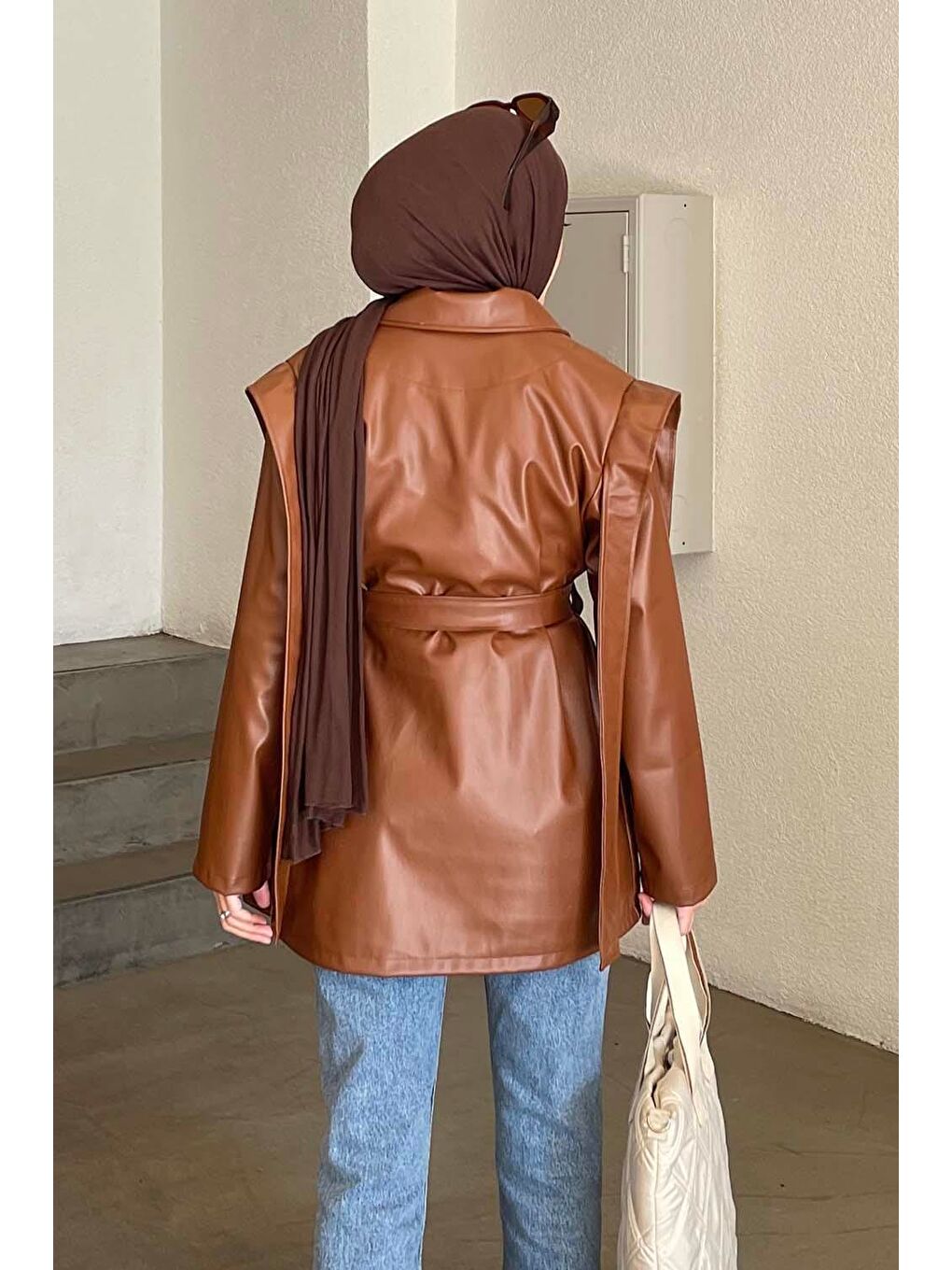 Kruvaze Yaka Kuşaklı Deri Ceket Kahverengi-3