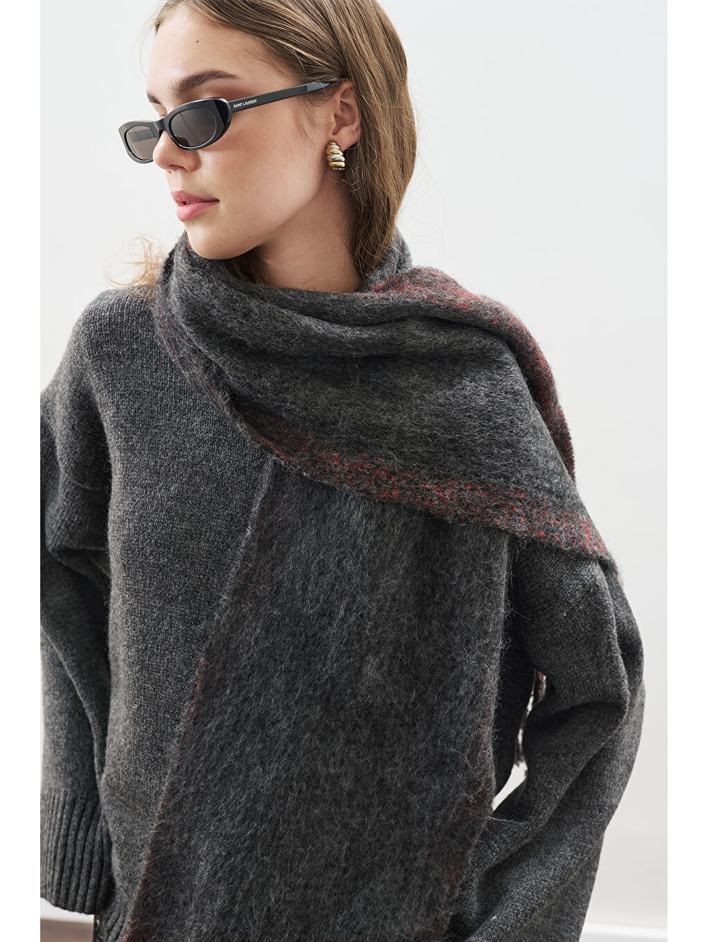 Şerit Detaylı Atkı Antrasit