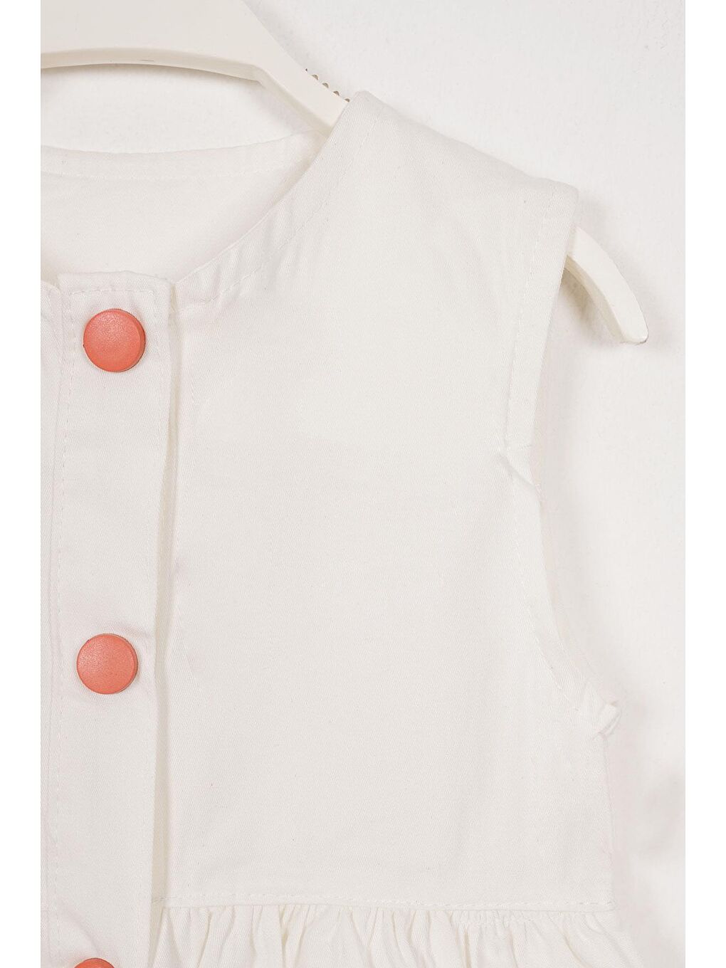 Bisiklet Yaka Sıfır Kol Çıtçıt Düğmeli Şapkalı Beyaz Renk Kız Çocuk Elbise-1