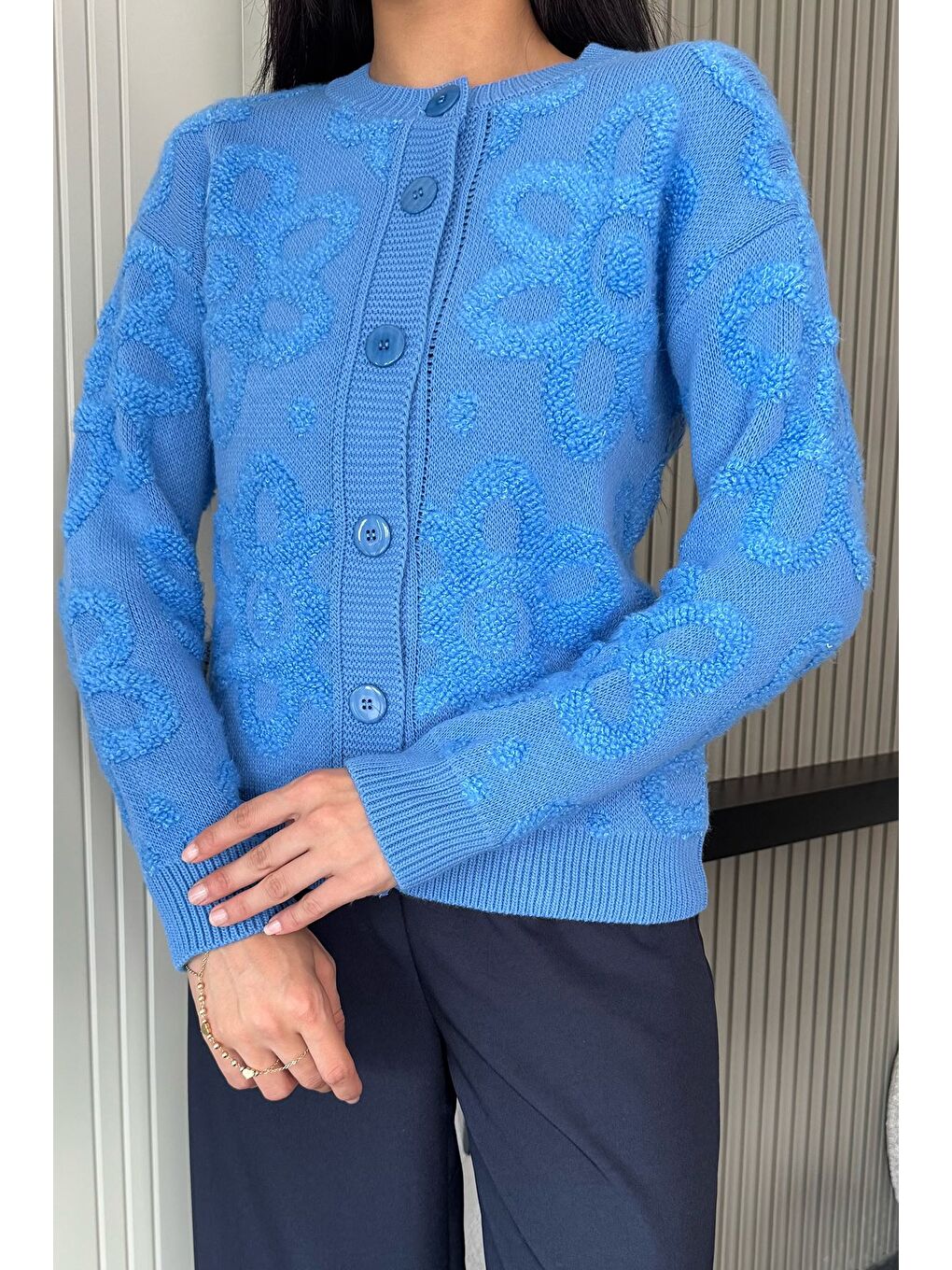 İndigo Çiçek Desenli Triko Ceket-1