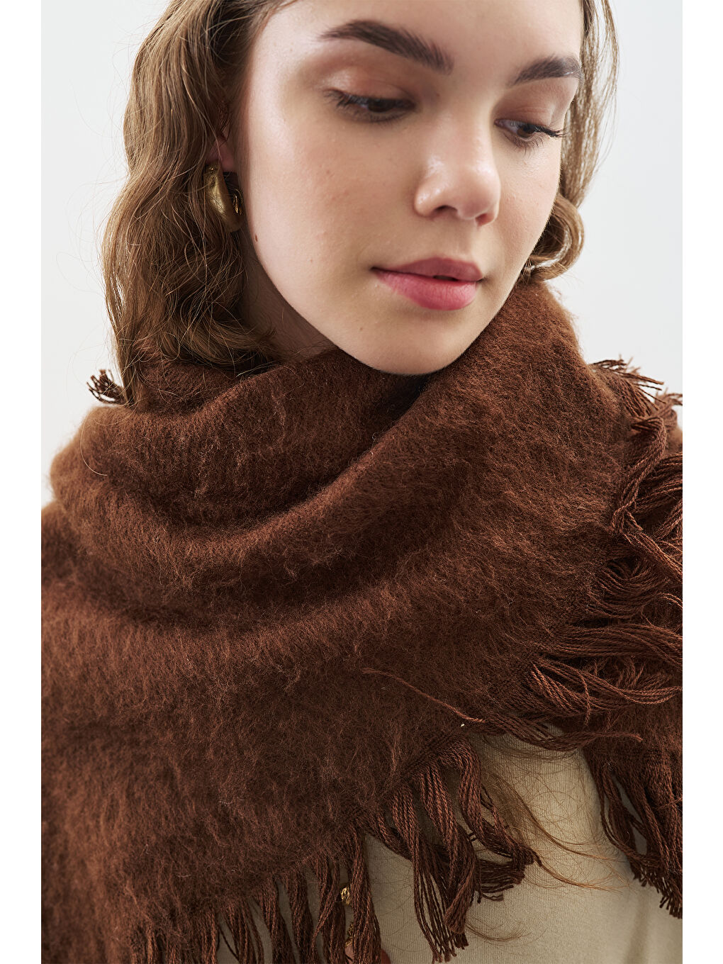 Püsküllü Atkı Kahverengi-1