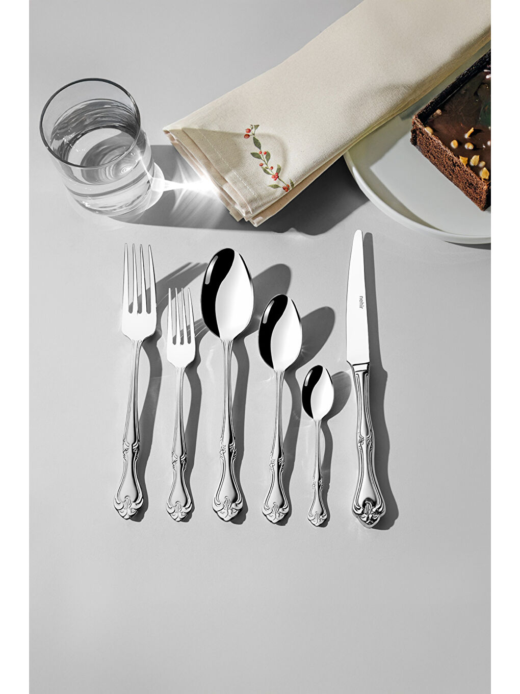 Gri Lalezar Saten 12 Kişilik 72 Parça Kutulu Çatal Kaşık Bıçak Takımı