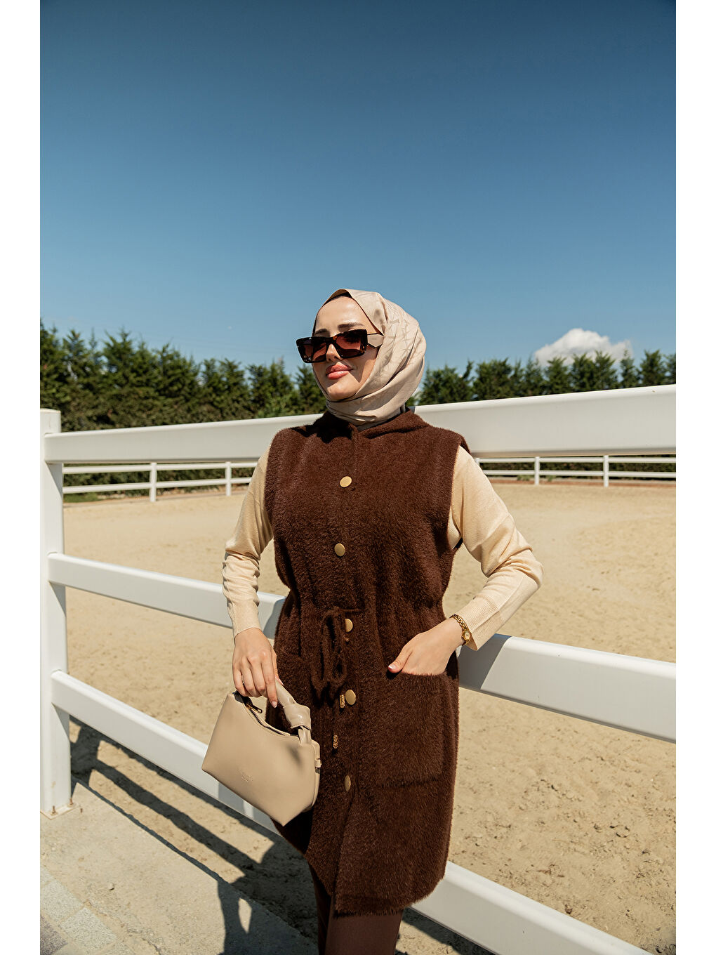 Kadın Bel Bağlamalı Triko Yelek Kahverengi-2