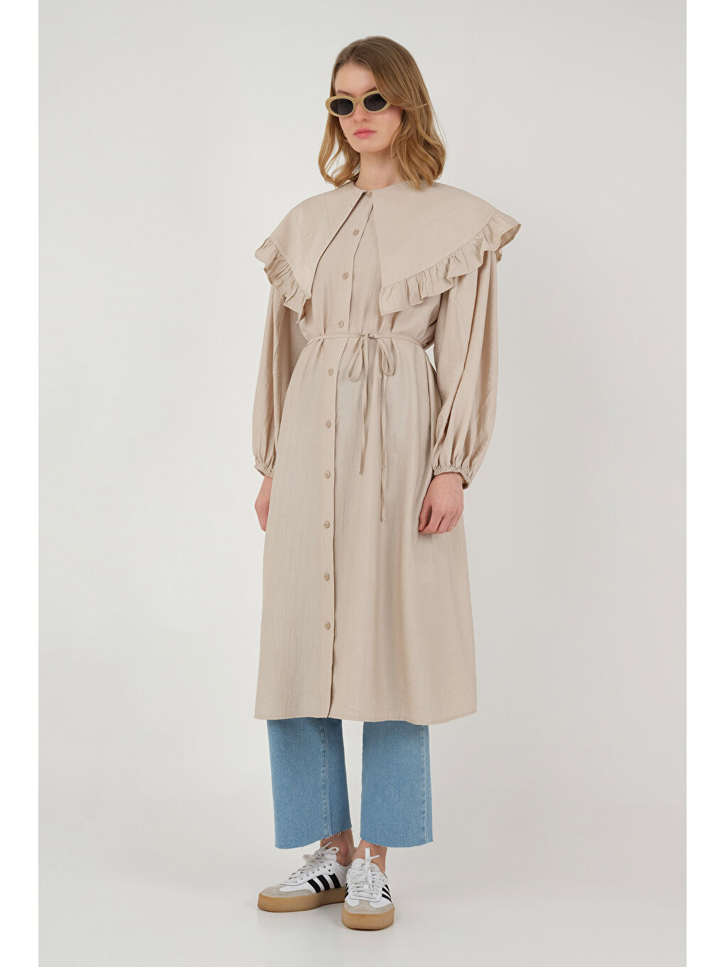 Yakası Fırfırlı Gömlek Bej-2