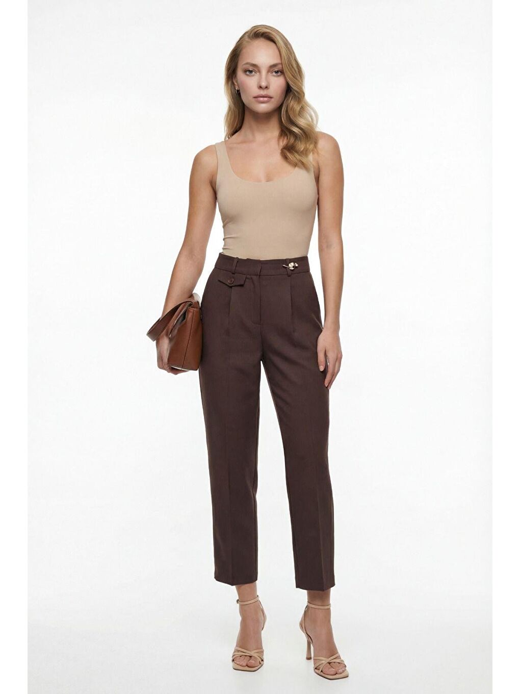 Acı Kahverengi Pens Detaylı Kapaklı Düz Paça Kumaş Pantolon Mg2642-3