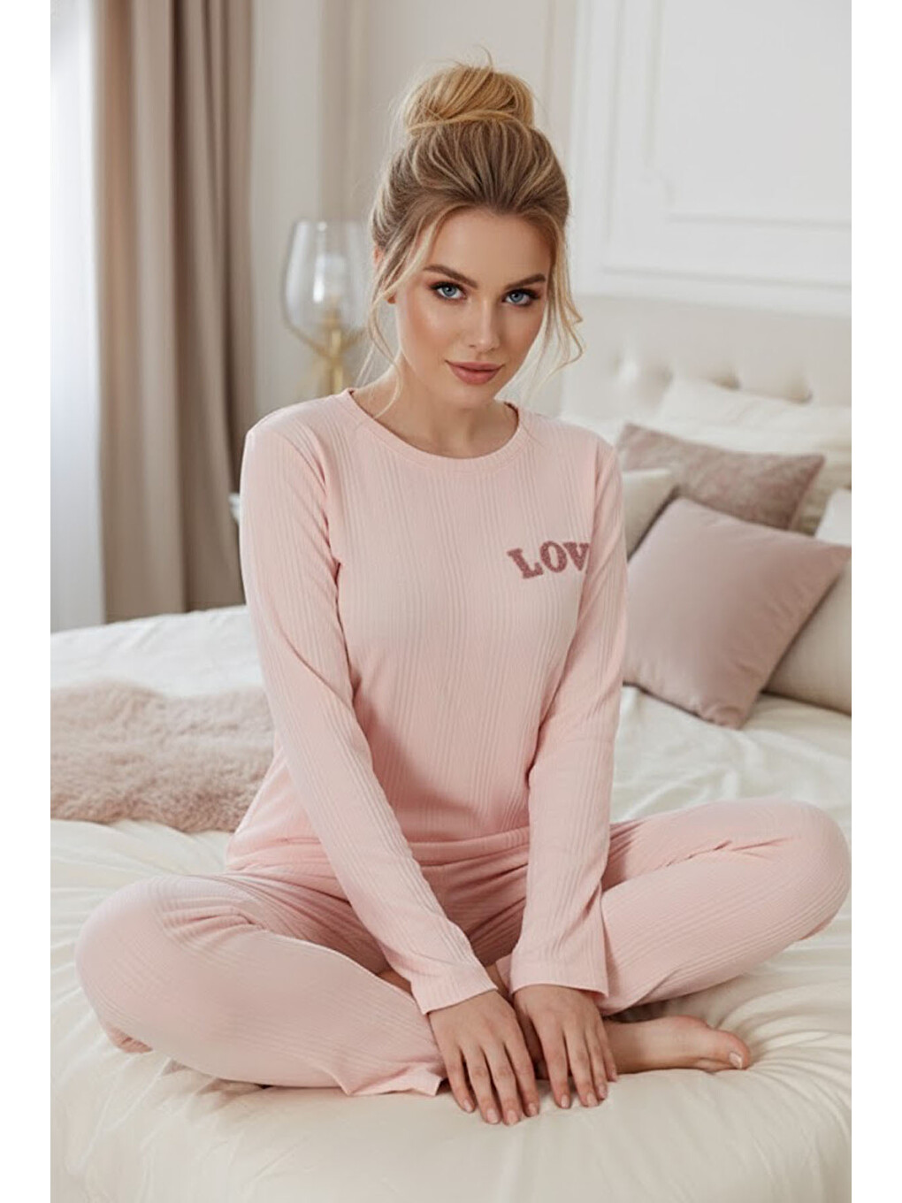 Pembe Somon Love Nakışlı Fitilli Örme Pijama Takım25226001