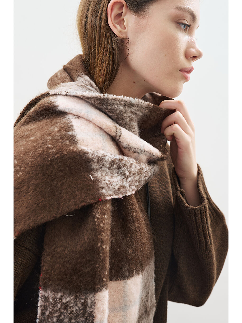 Ekose Desenli Atkı Kahverengi-1