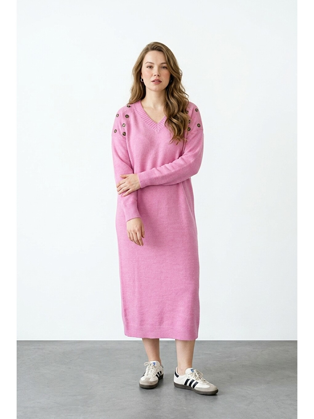 Pembe V Yaka Uzun Triko Elbise-3