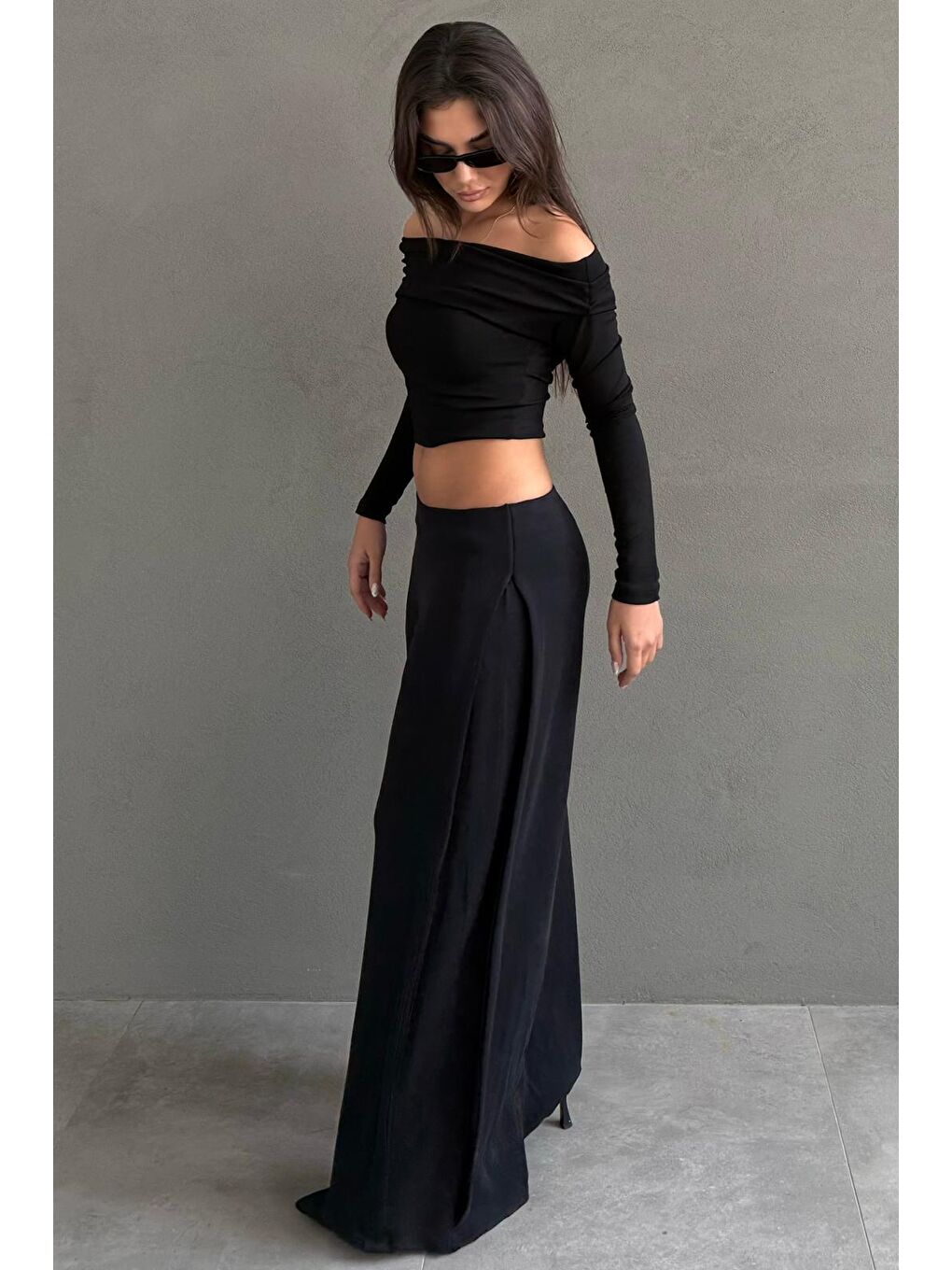 Siyah Yumuşak Dokunuşlu, Yanları Pilili, Modal İçeren Geniş Paça Pantolon Mg2668-2