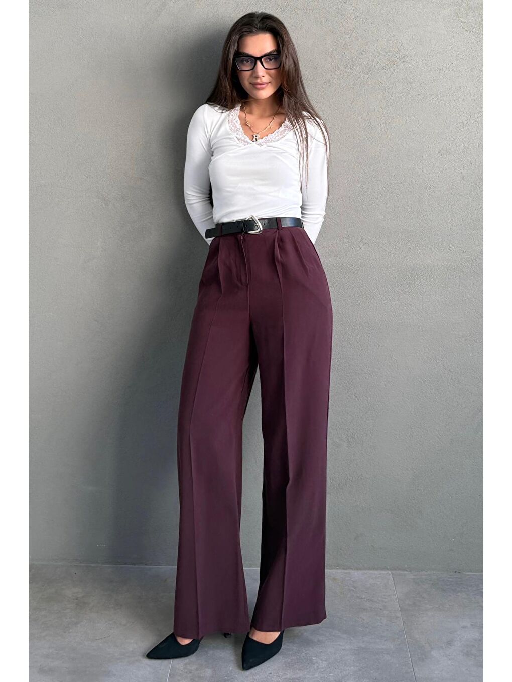 Mürdüm Yüksek Bel Pileli Kemerli Geniş Paça Kadın Pantolon Mg2615-4