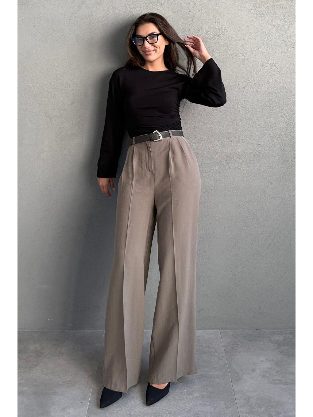Haki Yüksek Bel Pileli Kemerli Geniş Paça Kadın Pantolon Mg2615-1