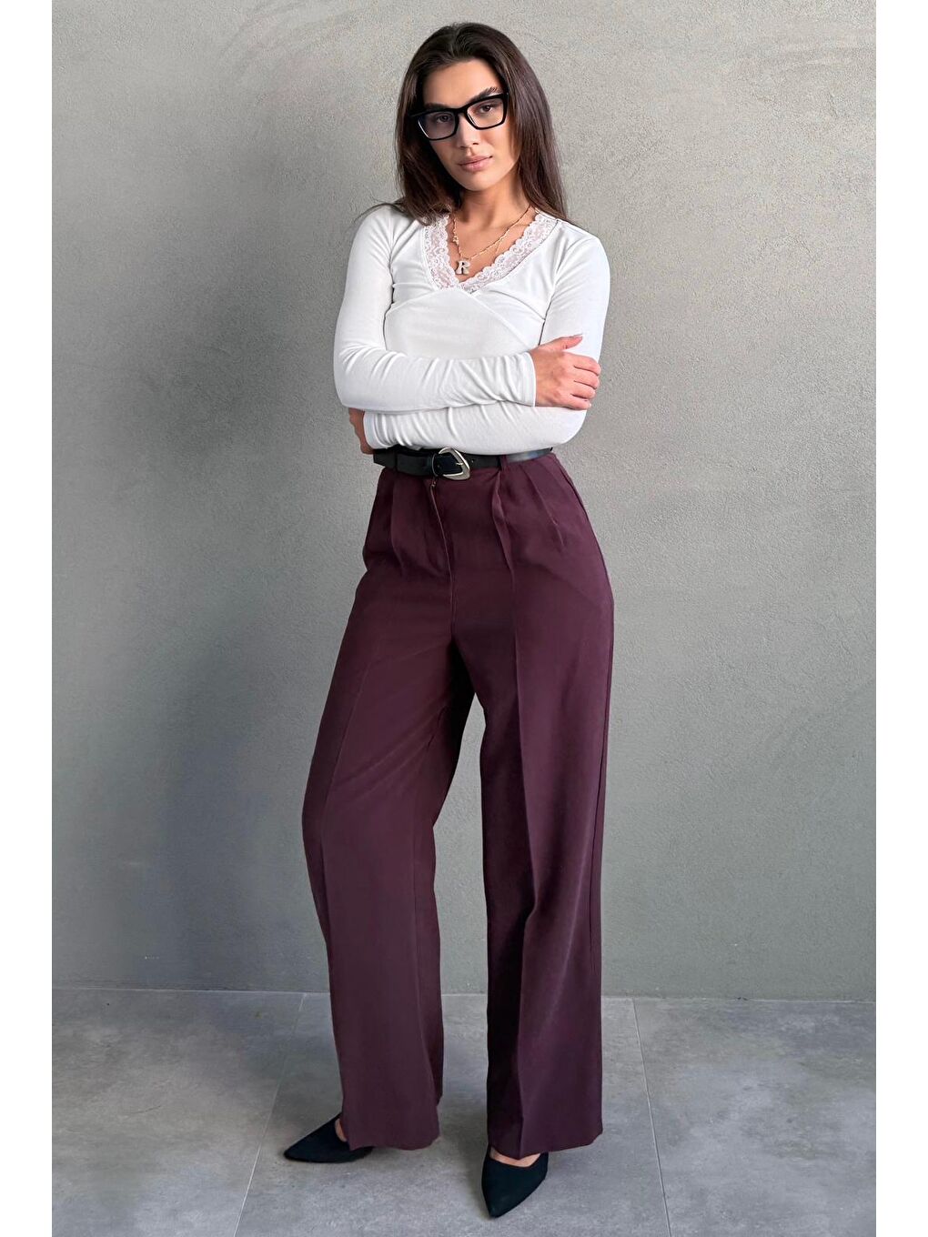 Mürdüm Yüksek Bel Pileli Kemerli Geniş Paça Kadın Pantolon Mg2615-5