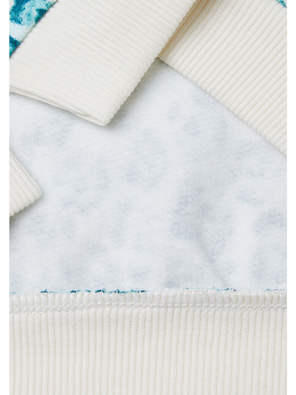 Kız Çocuk Mint Yeşili Tamamı Baskılı Logo Etiketi Detaylı Yırtmaçlı Sweatshirt-2