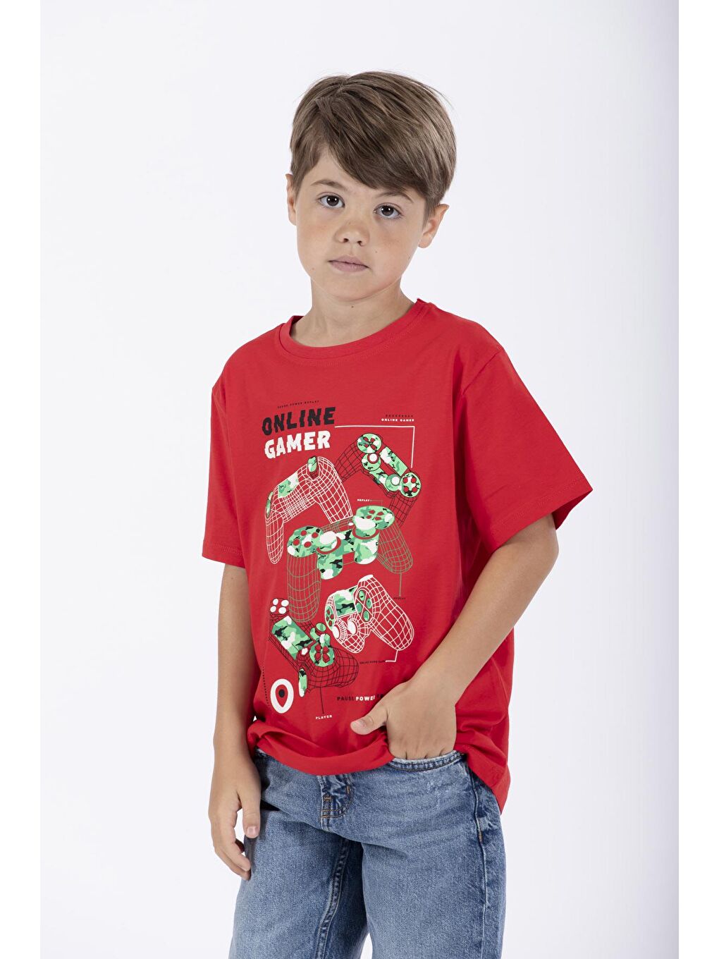 Bisiklet Yaka Kırmızı Renk Erkek Çocuk Tshirt