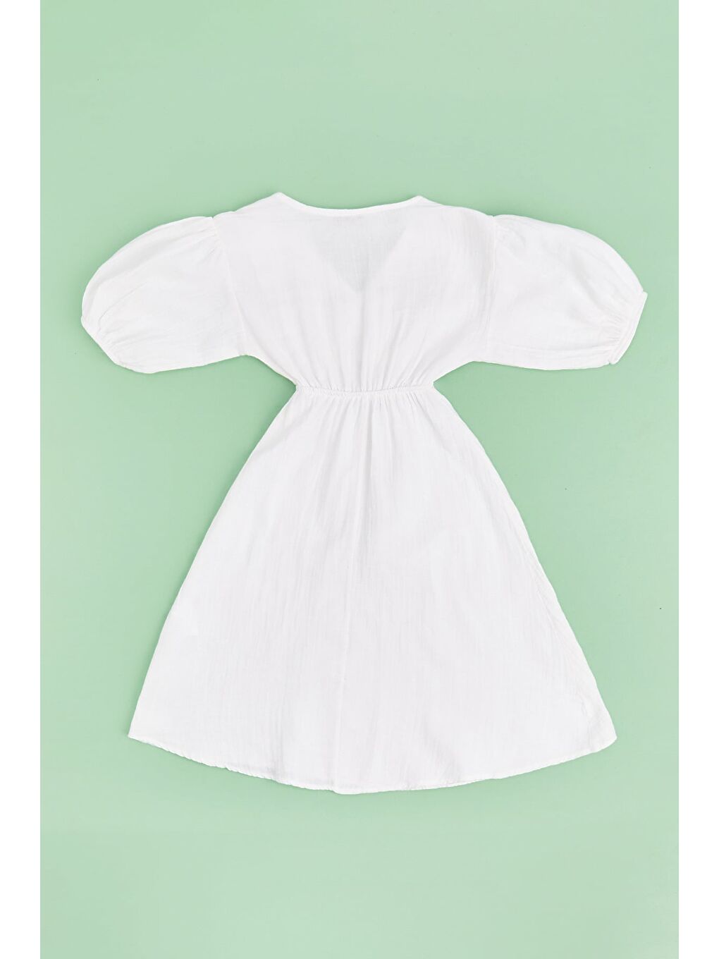 Beyaz Beli Lastikli Müslin Kumaş Kız Çocuk Elbise-3