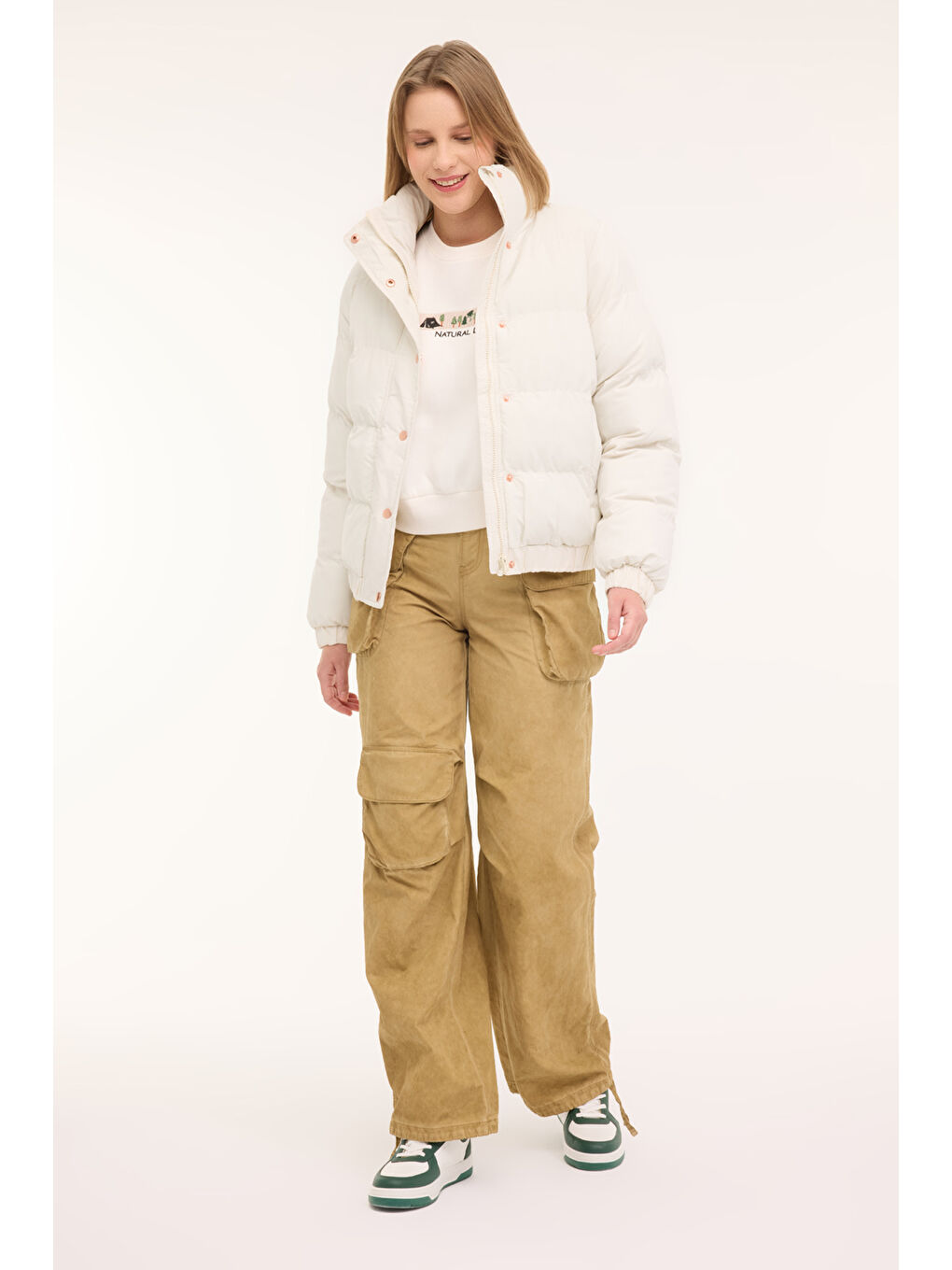 Bej WL SLAY 2 4PR Ekru Kadın Kısa Kaban-2