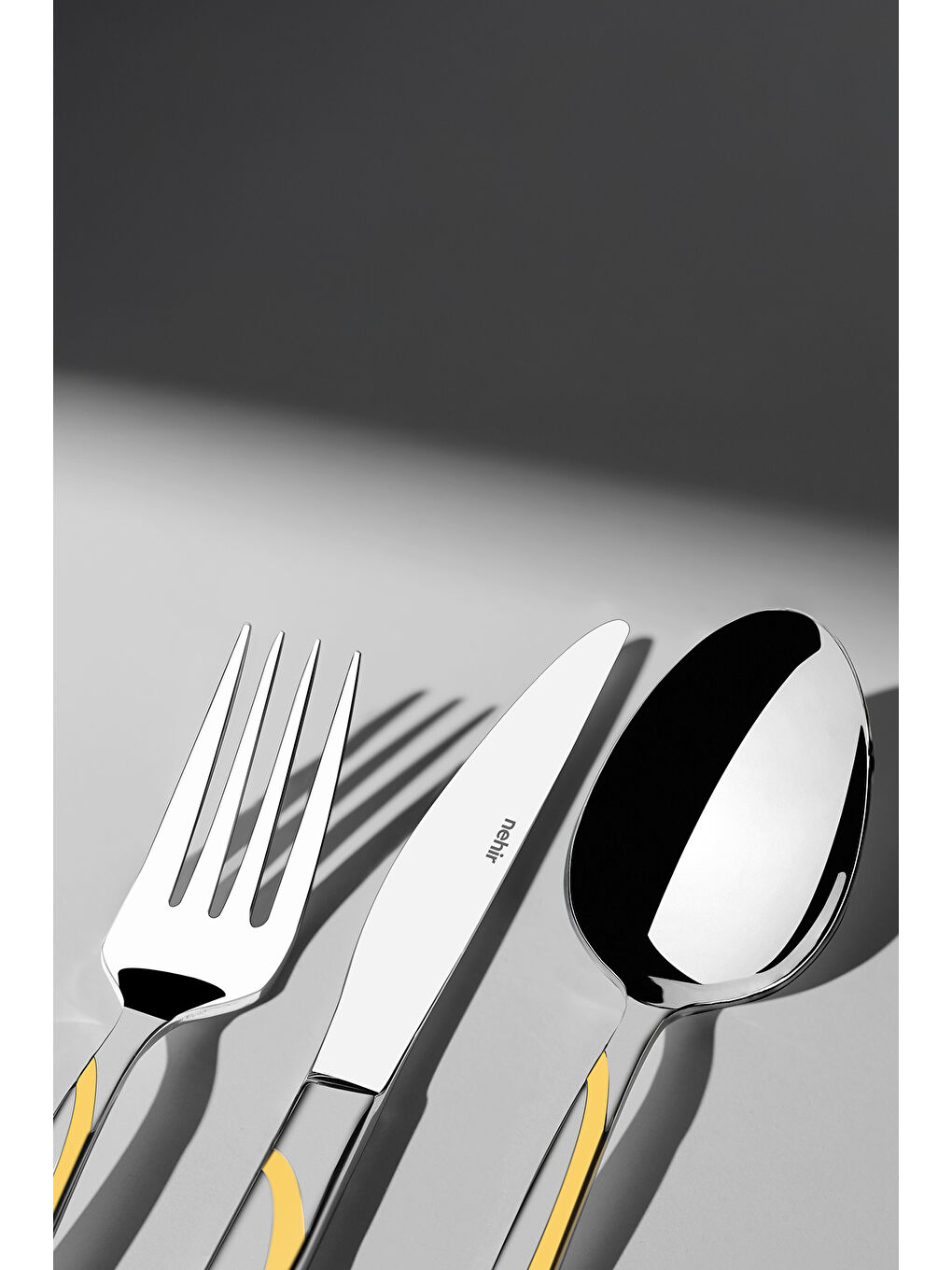 Sarı Fiesta Altın Saten 12 Kişilik 72 Parça Kutulu Çatal Kaşık Bıçak Takımı-1