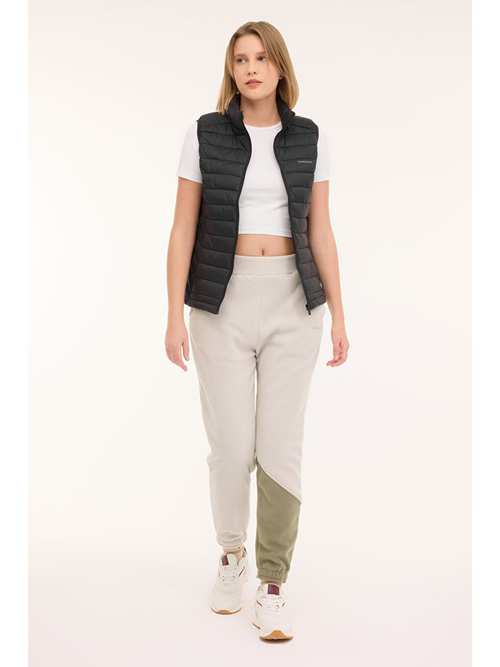 WB VEST 4SN34 4PR Siyah Kadın Yelek-2