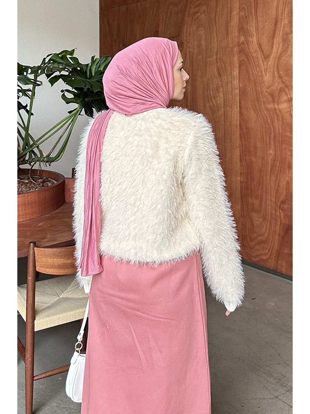 Sakallı Hırka Ekru-3