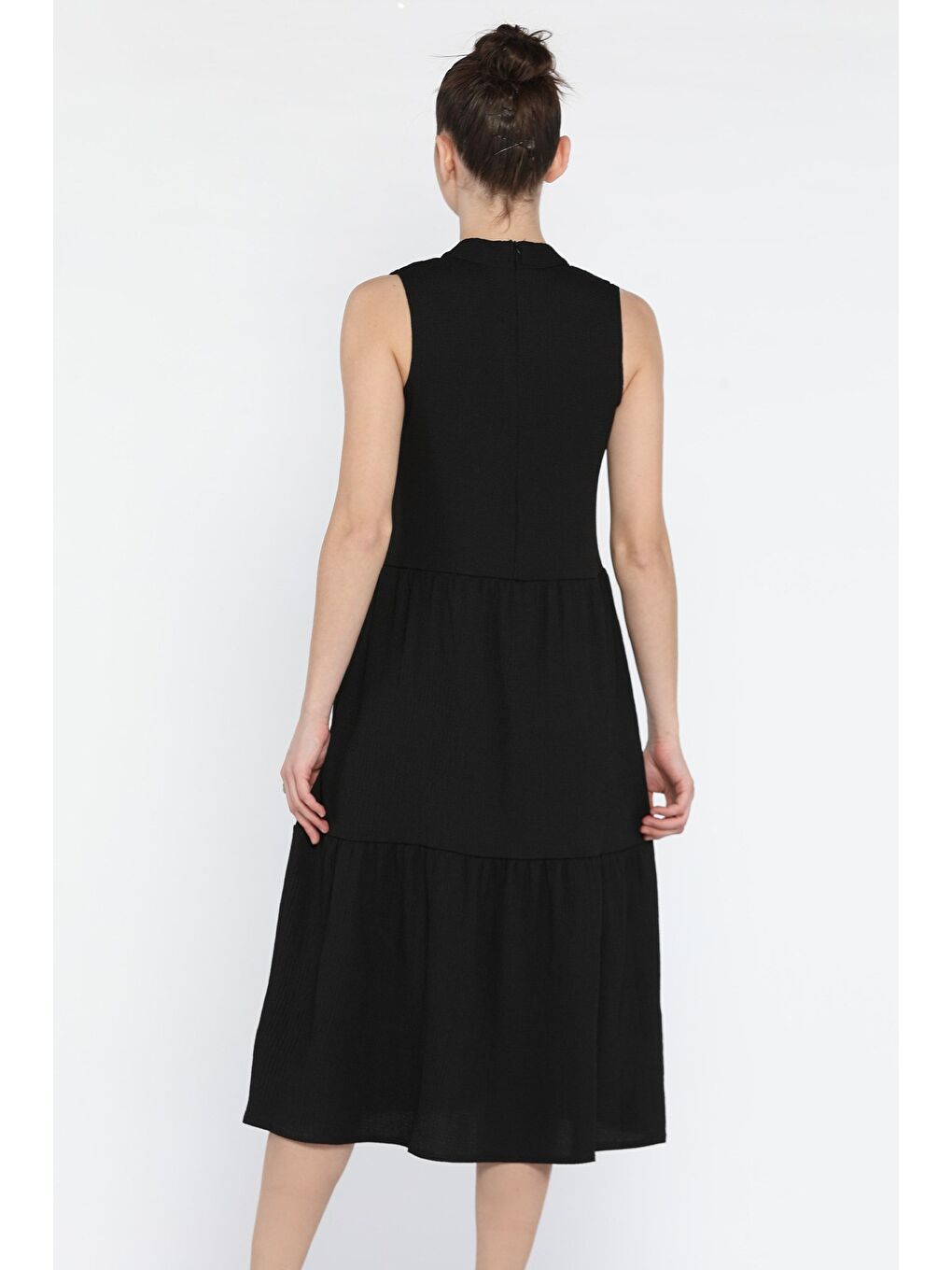 Siyah Kadın Bisiklet Yaka Sıfır Kol Fırfırlı Bürümcük Elbise-2