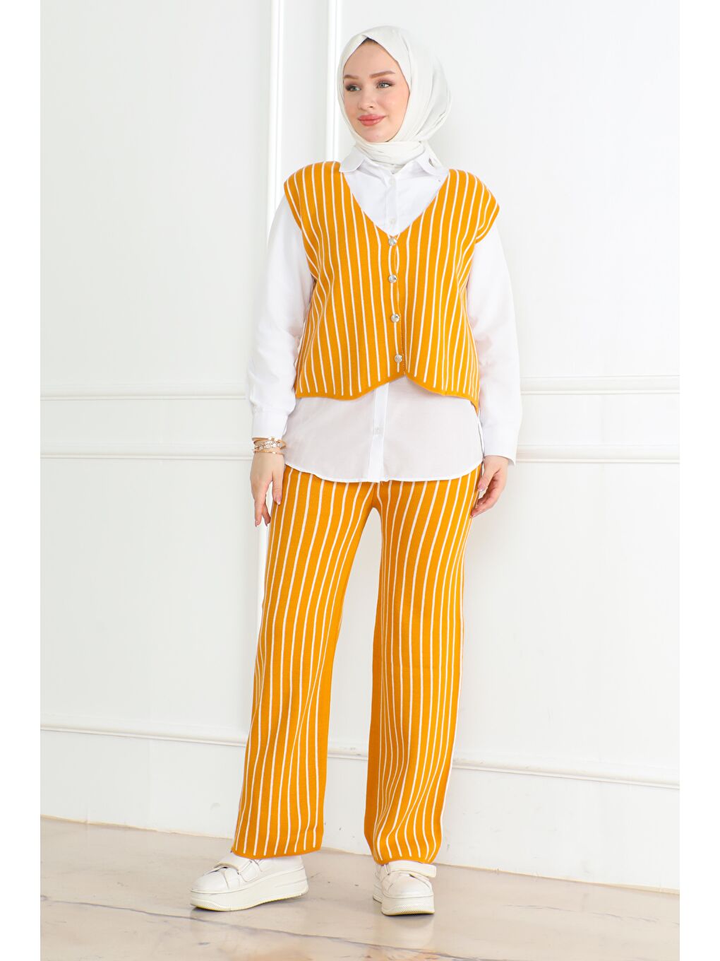 Sarı Üçlü Triko Takım Sari - 26612-1