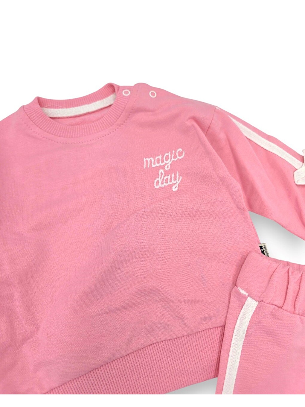Pembe Kız Bebek Mevimlik Fiyonk Detaylı Nakışlı Mevsimlik Takım-4
