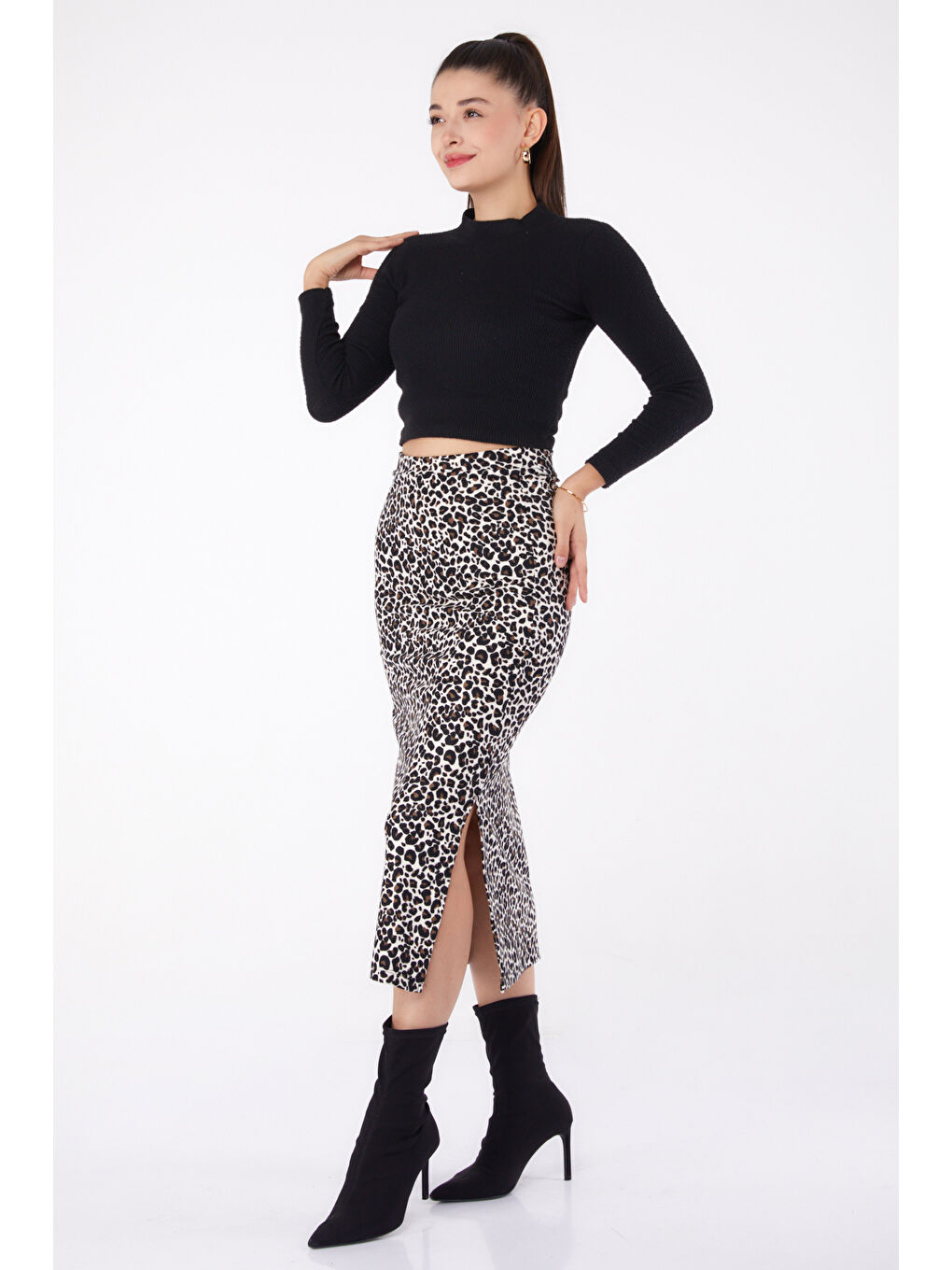 Leopar Desenli Yırtmaçlı Etek Ekru - 26320-1