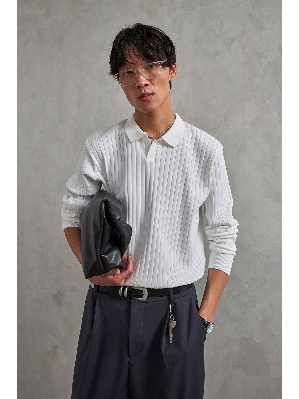 Beyaz Erkek Polo Yaka Fitilli Oversize Triko Kazak