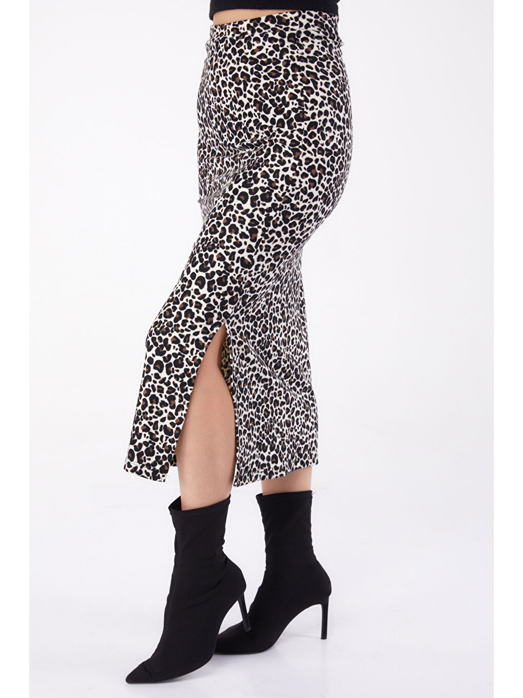 Leopar Desenli Yırtmaçlı Etek Ekru - 26320-2