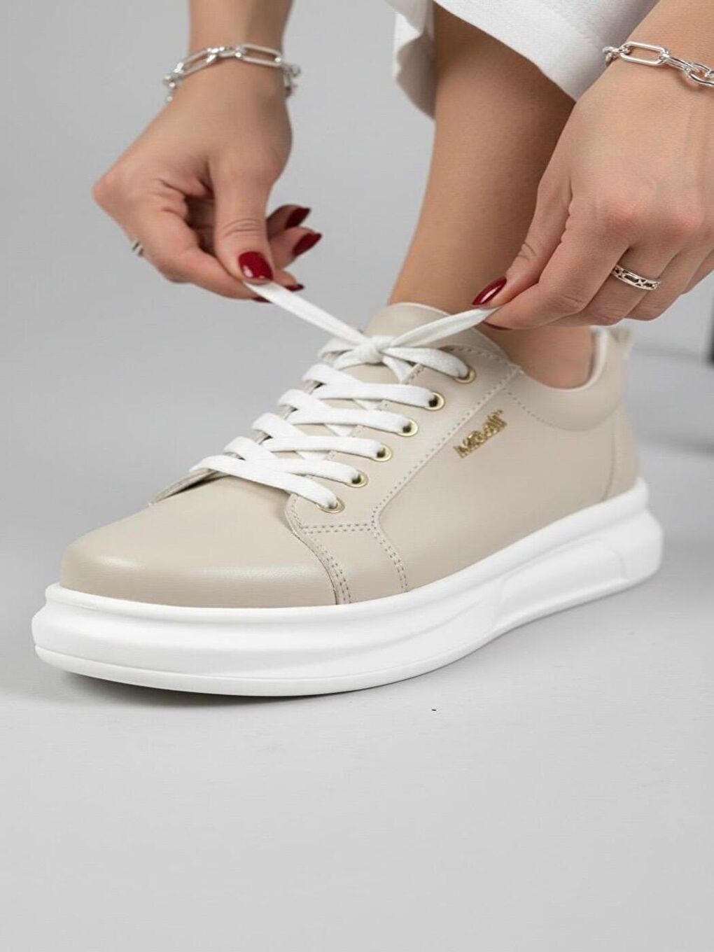 Kadın Less Bej Kalın Tabanlı Ortopedik Günlük Sneaker-2