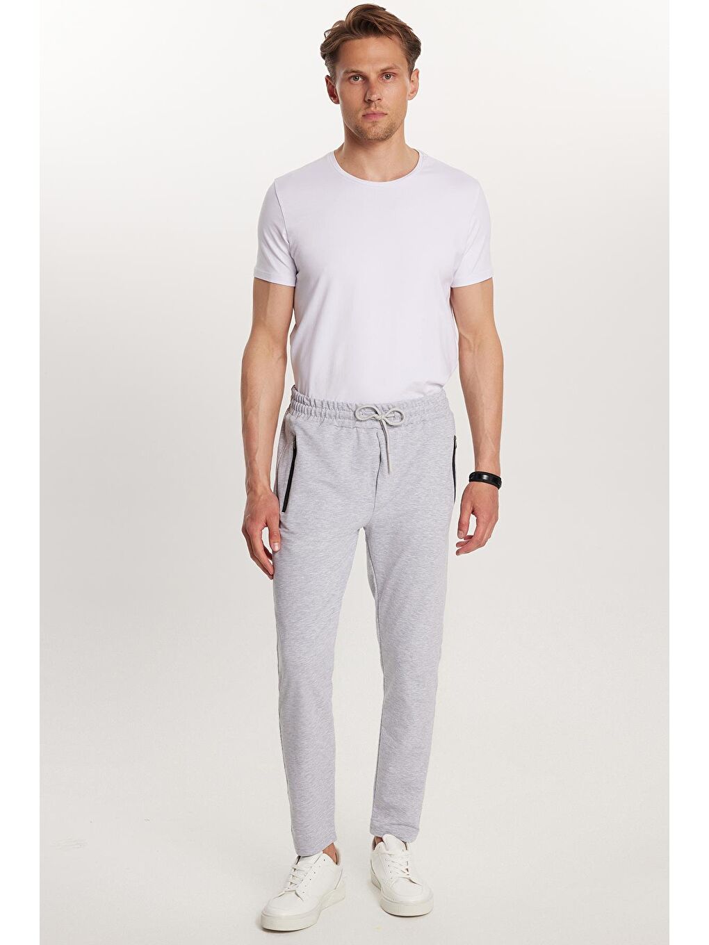 Unisex Standart Fit Pamuklu 2 İplik Fermuar Cepli Beli Lastikli Bağlamalı Düz Paça Gri Eşofman Altı-3