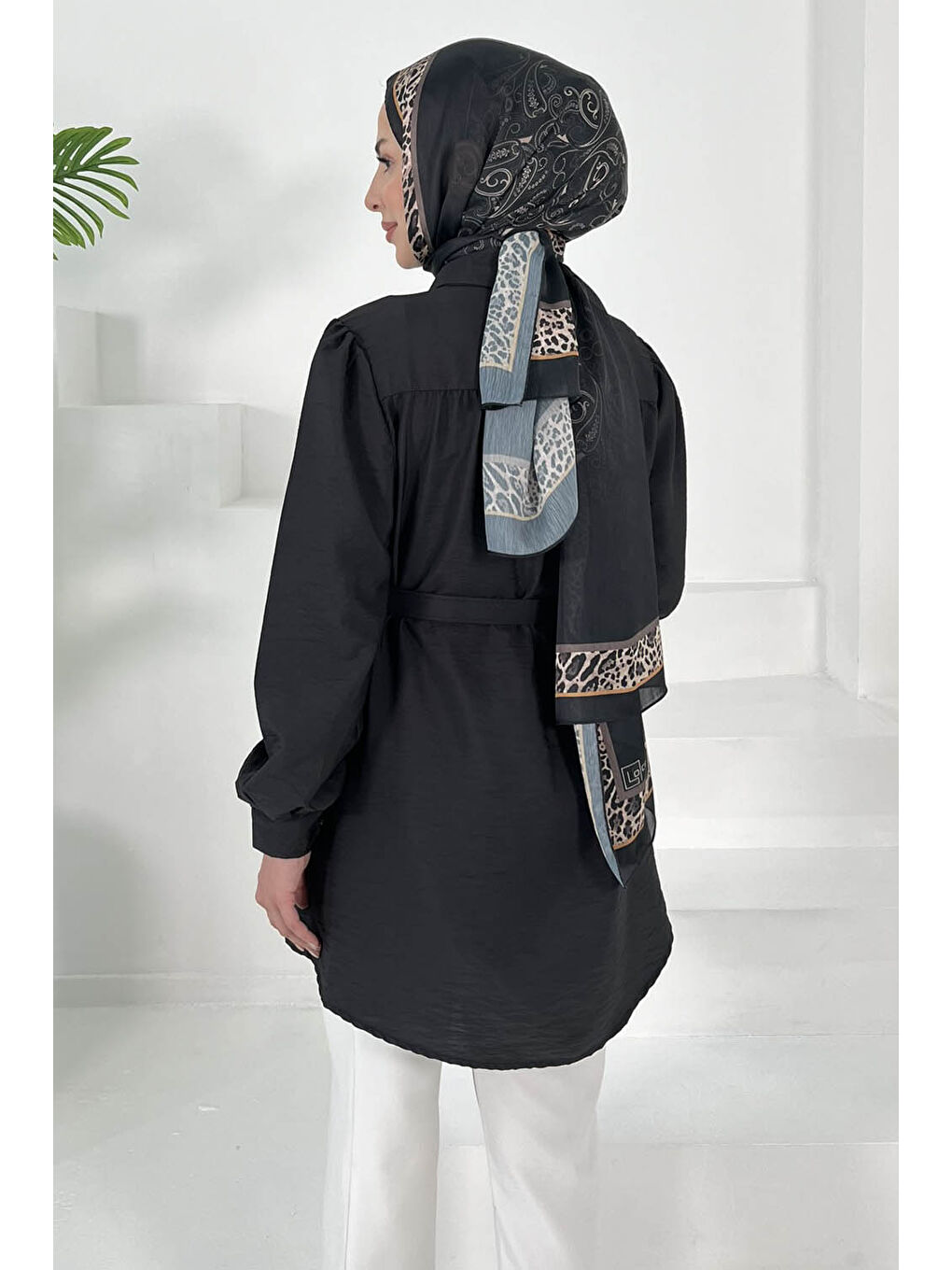 Kemerli Tunik Siyah - 27002-5